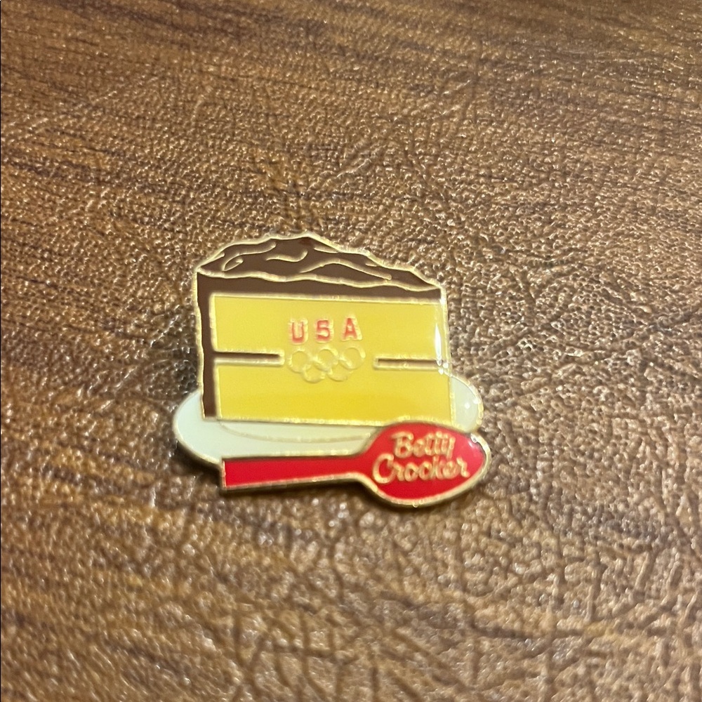 Betty Crocker Yellow and Red Cake Pin